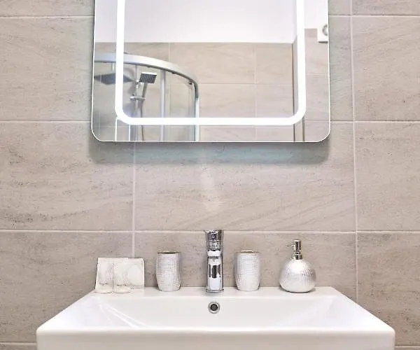 Alezzi Seaside 2 Apartman Năvodari